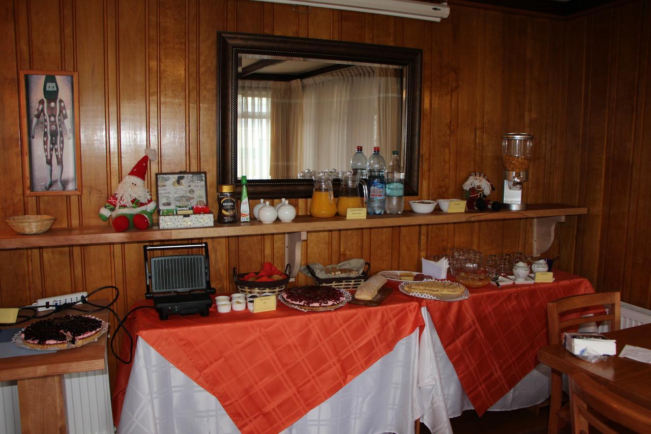 Hostal Fernando De Magalhaes Punta Arenas Exterior foto